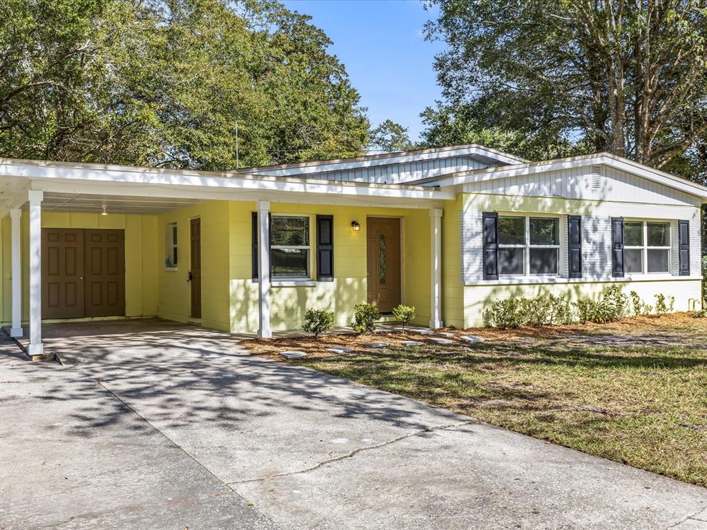 2803 Northeast 11th Ter