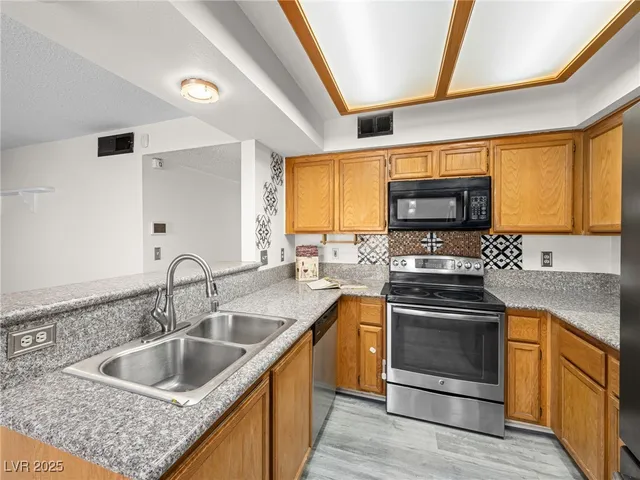 $235,000 | 1575 West Warm Springs Road, Unit 111, Henderson, NV 89014