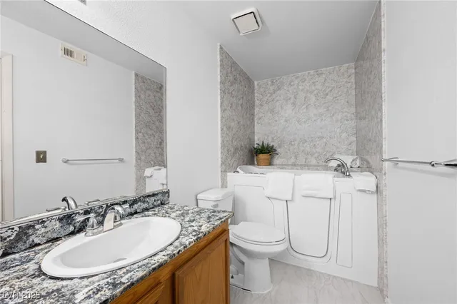 $235,000 | 1575 West Warm Springs Road, Unit 111, Henderson, NV 89014