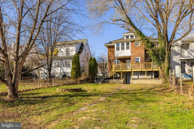 $425,000 | 913 North Queen Street, Martinsburg, WV 25404