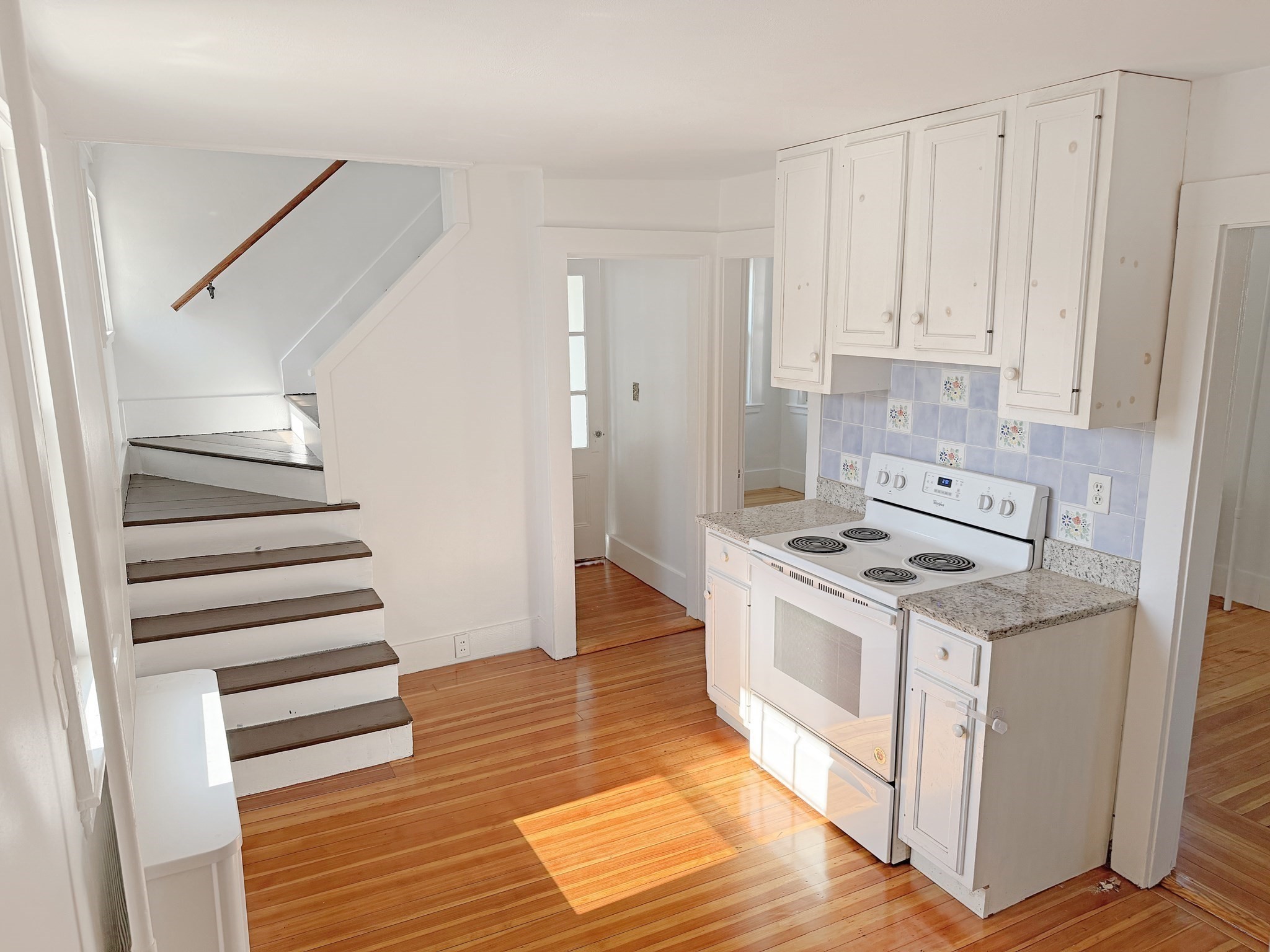82 Bonham Road Dedham, MA 02026 - Photo 3 of 17 Gallery Image 3