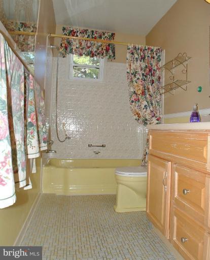 3818 Cassandra Road Randallstown, MD 21133 - Photo 3 of 20 Bath
