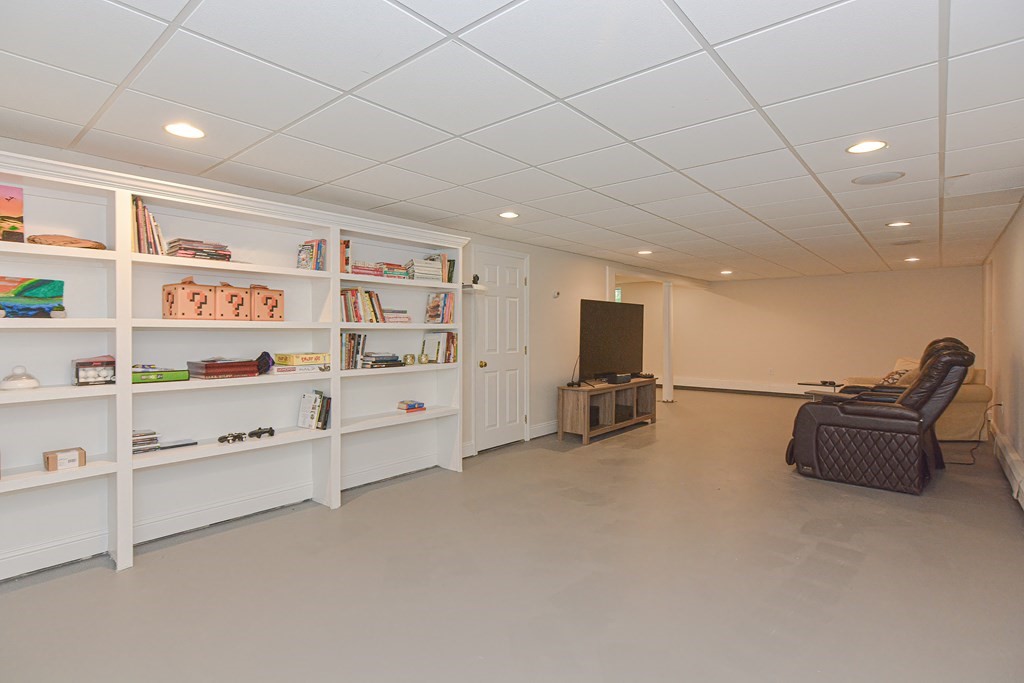 34 Northern Spy Road Franklin, MA 02038 - Photo 31 of 42