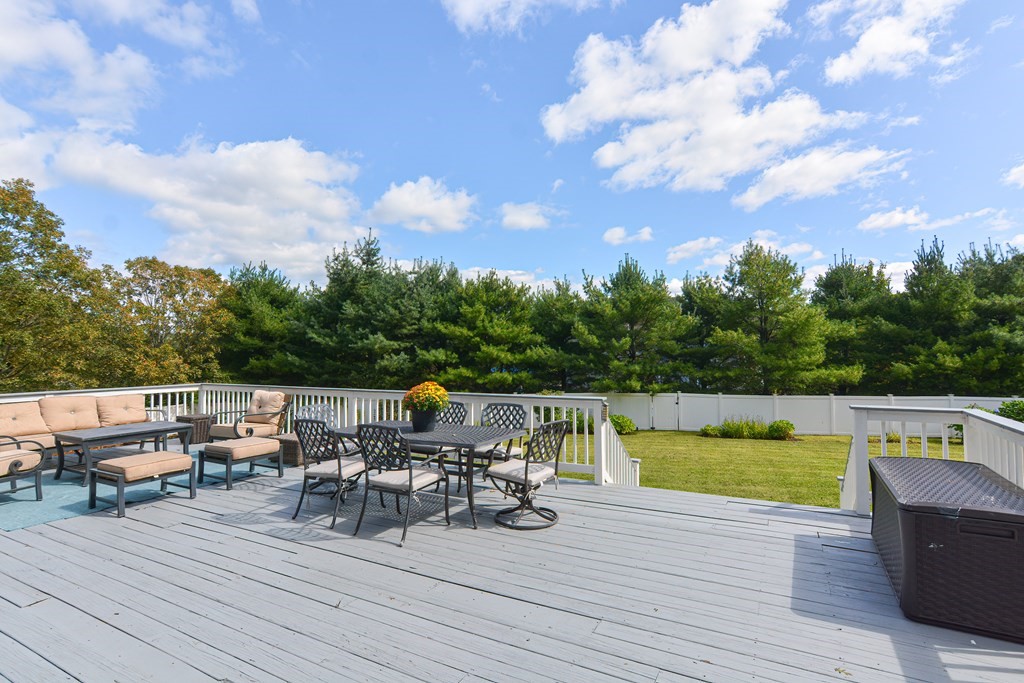 34 Northern Spy Road Franklin, MA 02038 - Photo 35 of 42