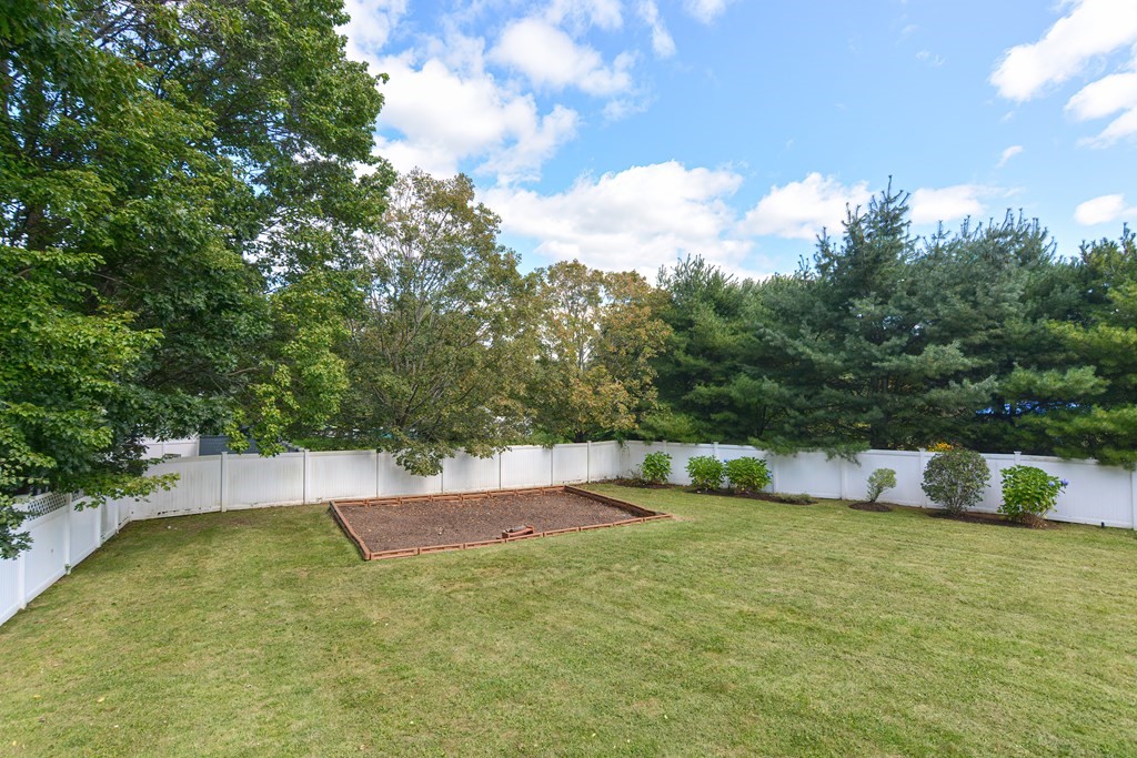 34 Northern Spy Road Franklin, MA 02038 - Photo 36 of 42