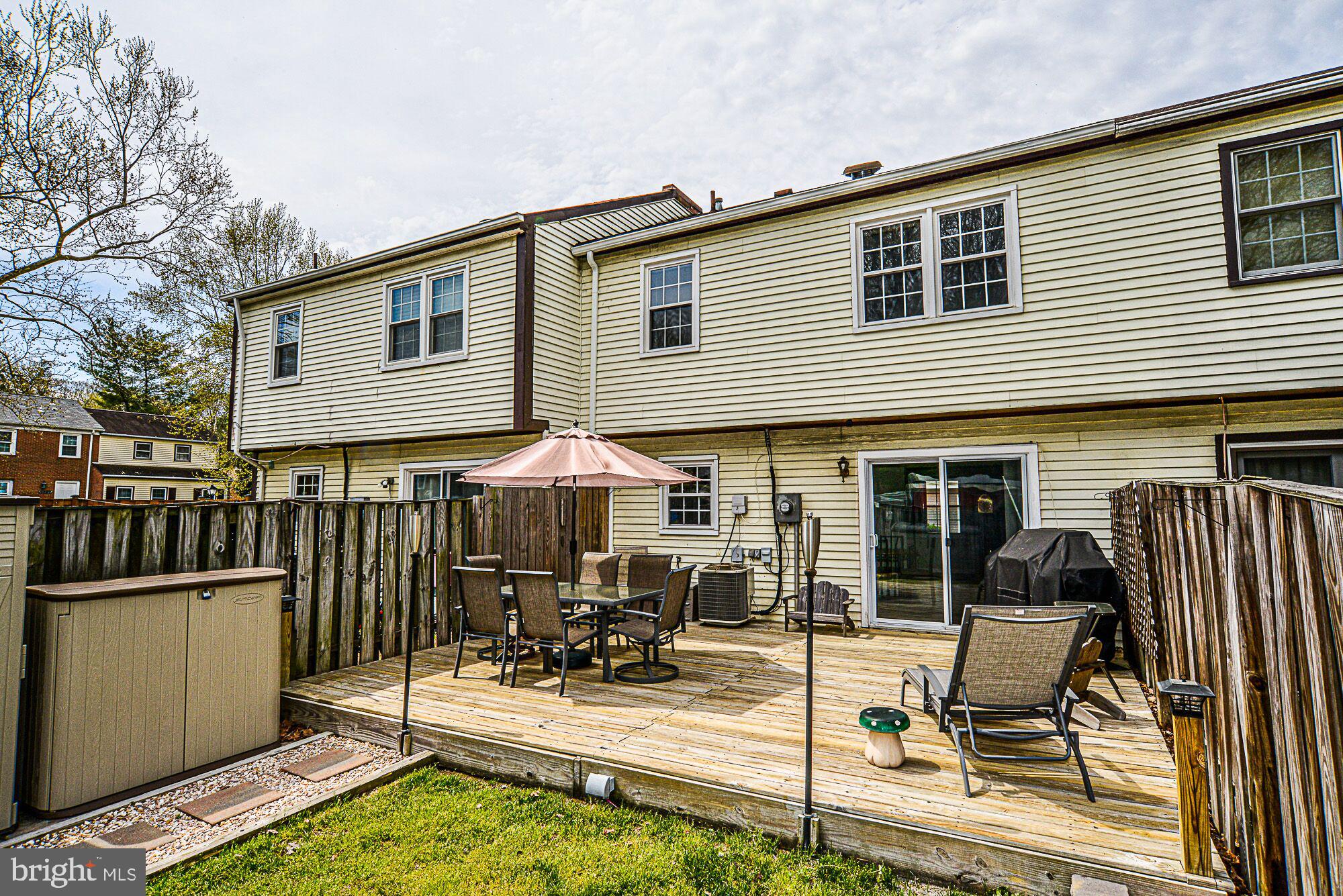 7728 Matisse Way Springfield, VA 22153 - Photo 17 of 20 Gallery Image 17