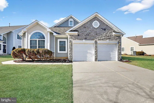 $529,900 | 110 Ridgway Drive, Bordentown, NJ 08505