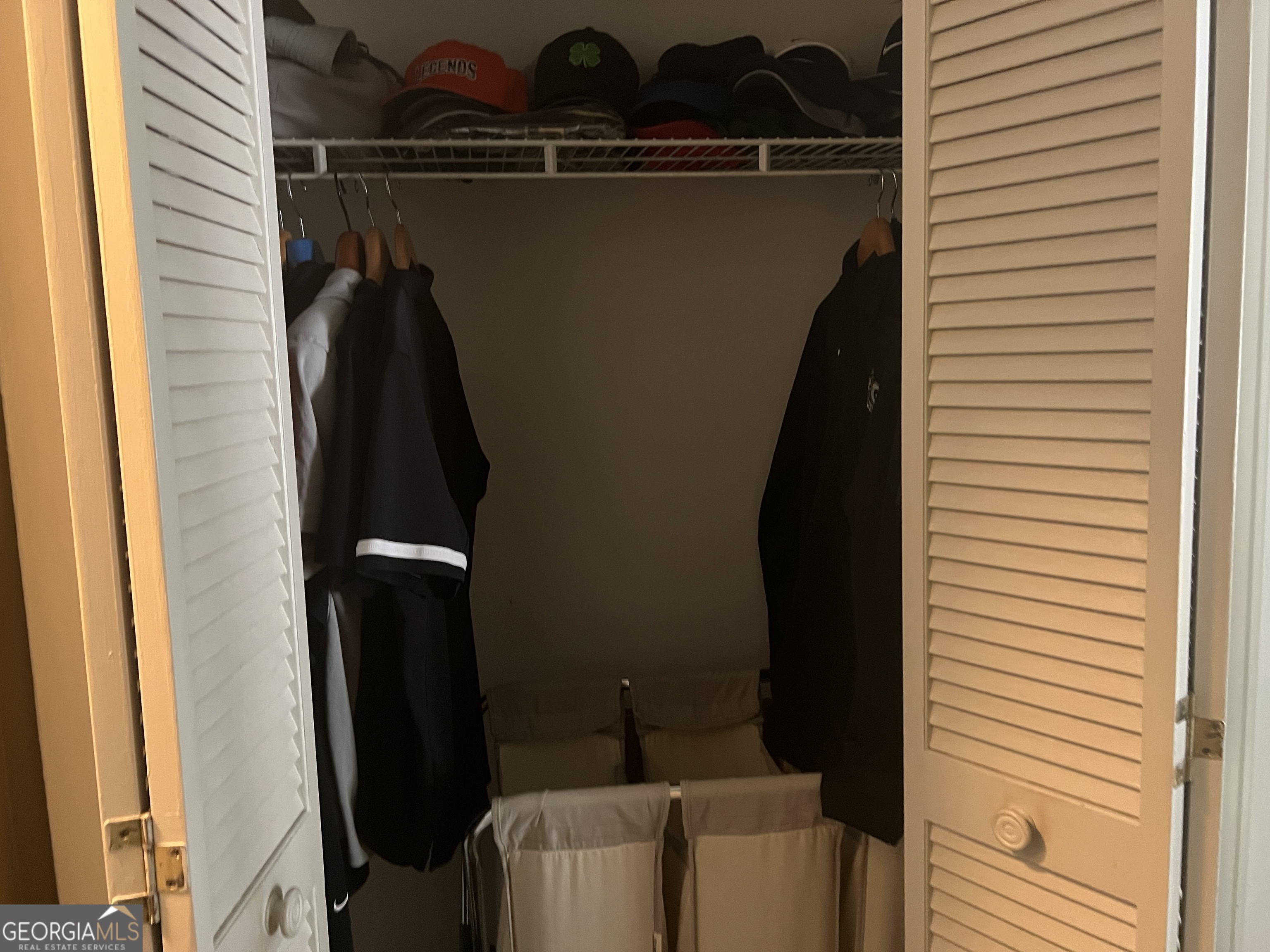 709 Wynnes Ridge Circle Marietta, GA 30067 - Photo 7 of 11 a close view of closet