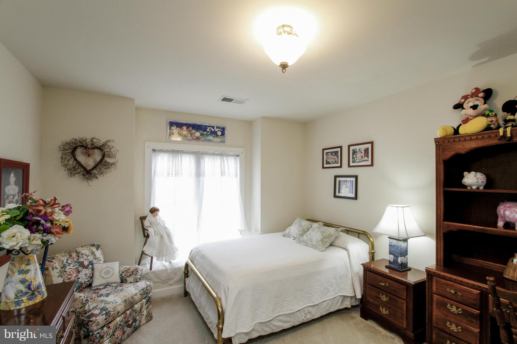 18551 Kerill Road Triangle, VA 22172 - Photo 24 of 30 Bedroom