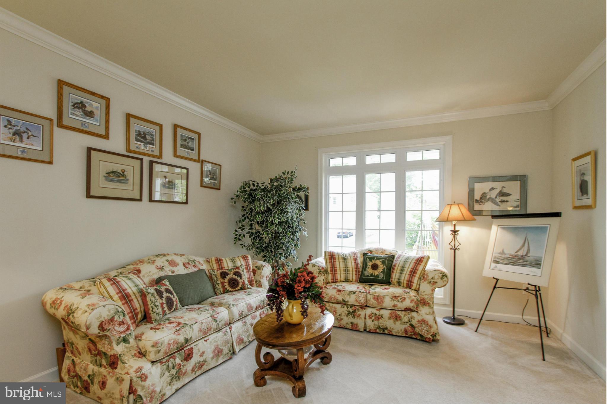 18551 Kerill Road Triangle, VA 22172 - Photo 6 of 30 Living Room