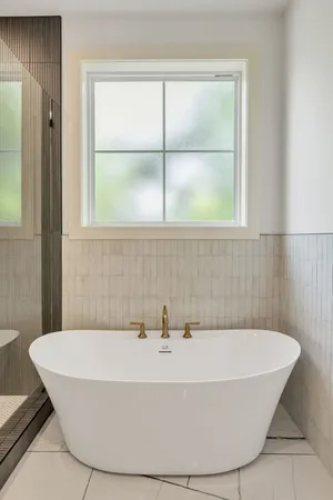 $3,650 | 660 B Vernon Avenue, Nashville, TN 37209