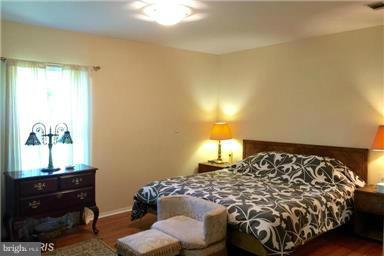 14178 Travilah Road Rockville, MD 20850 - Photo 12 of 16 Bedroom (Master)