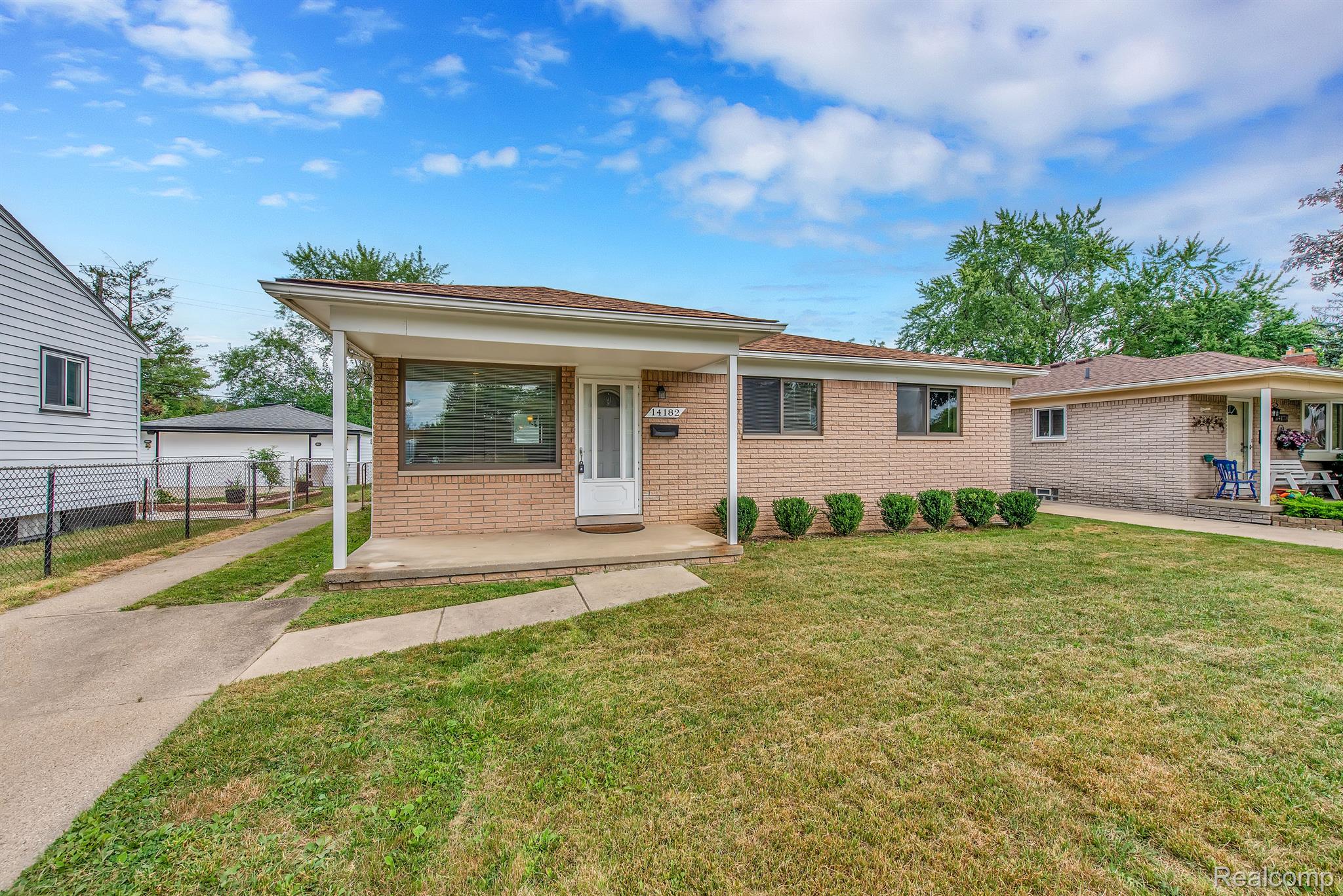 14182 Inkster Road Redford, MI 48239 - Photo 1 of 26 Gallery Image 1
