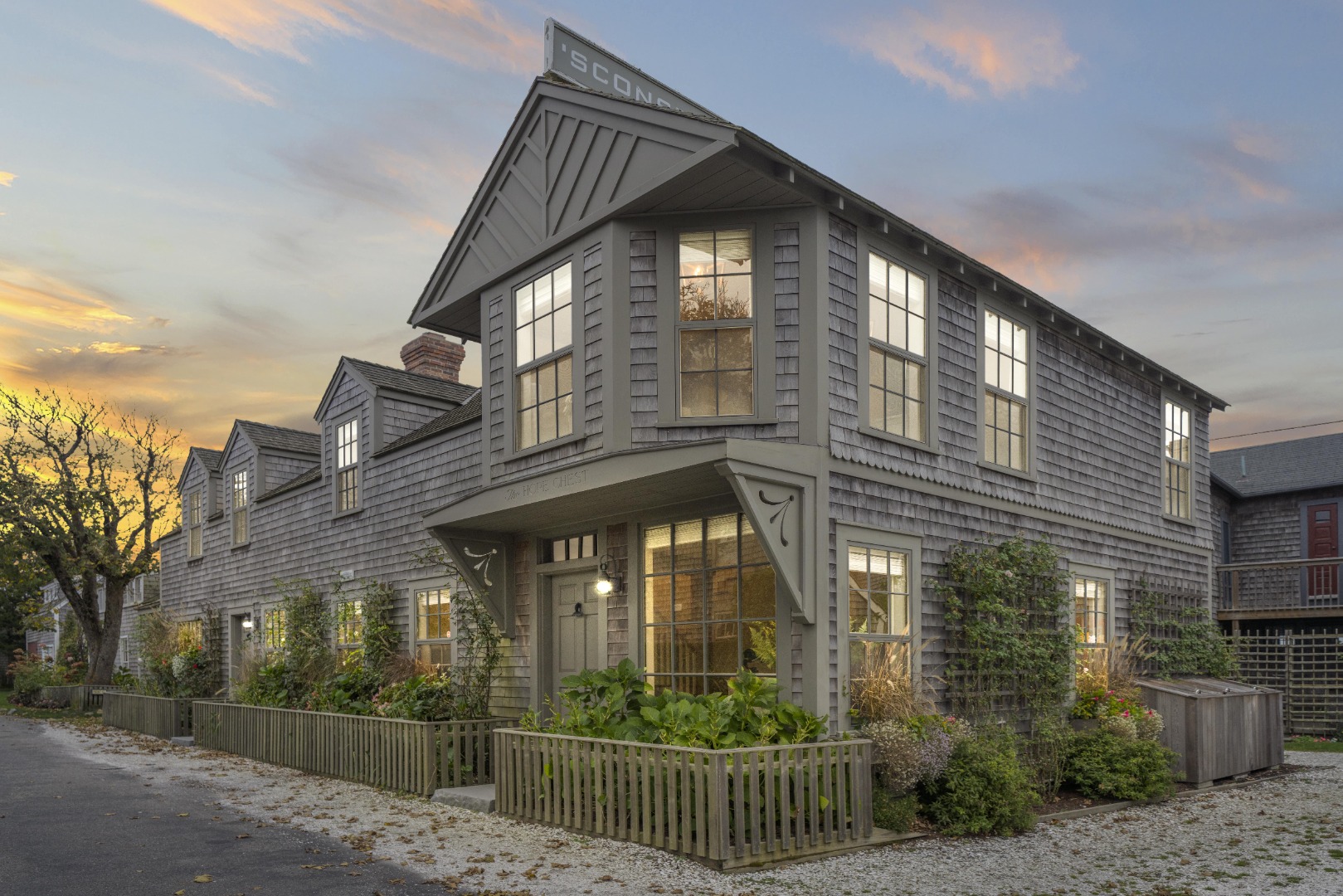 25 Broadway Nantucket, MA 02554 - Photo 1 of 60