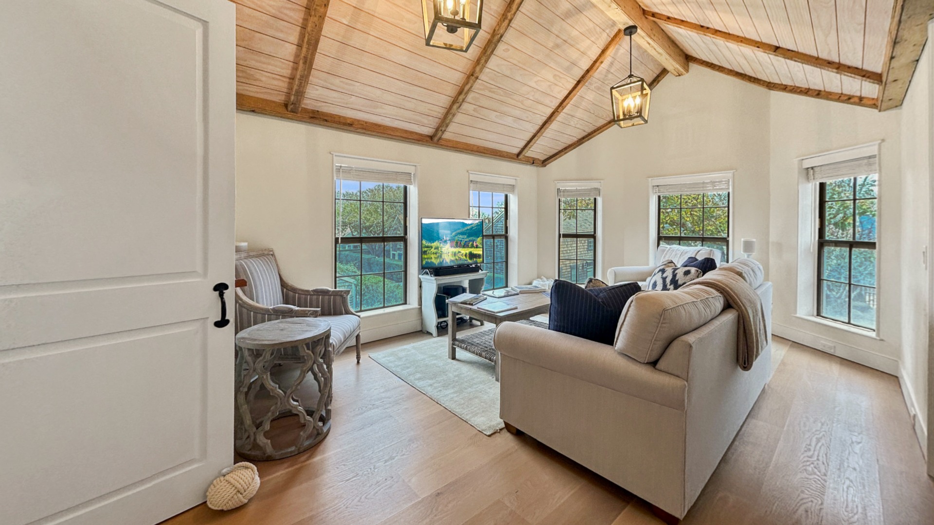 25 Broadway Nantucket, MA 02554 - Photo 15 of 60