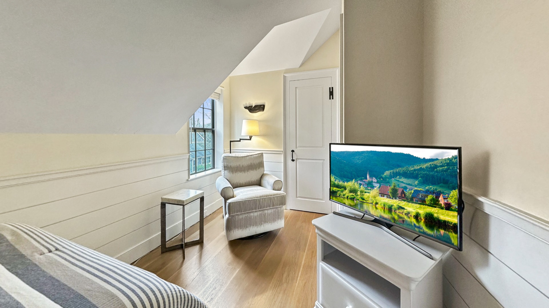 25 Broadway Nantucket, MA 02554 - Photo 23 of 60