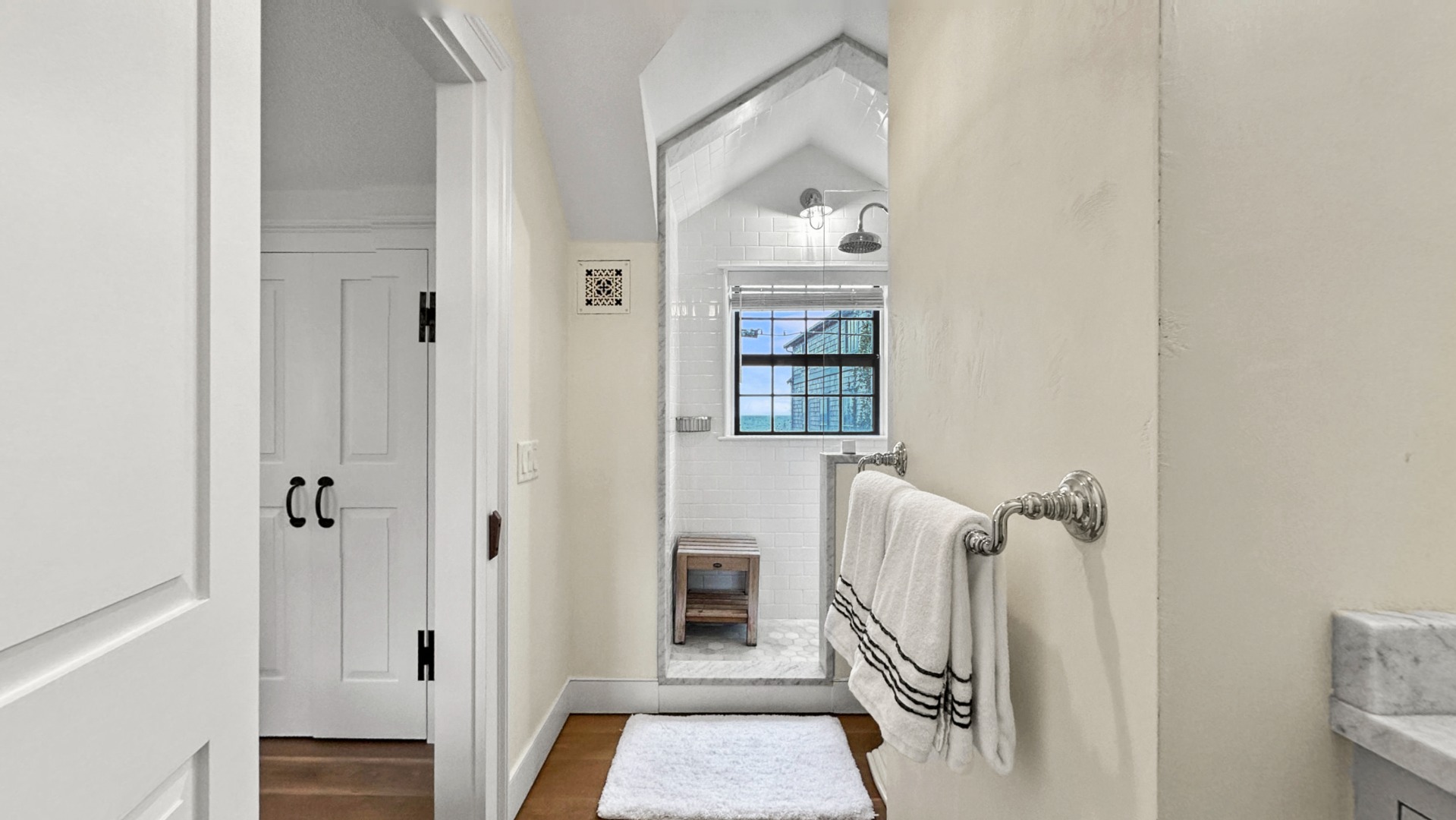 25 Broadway Nantucket, MA 02554 - Photo 43 of 60