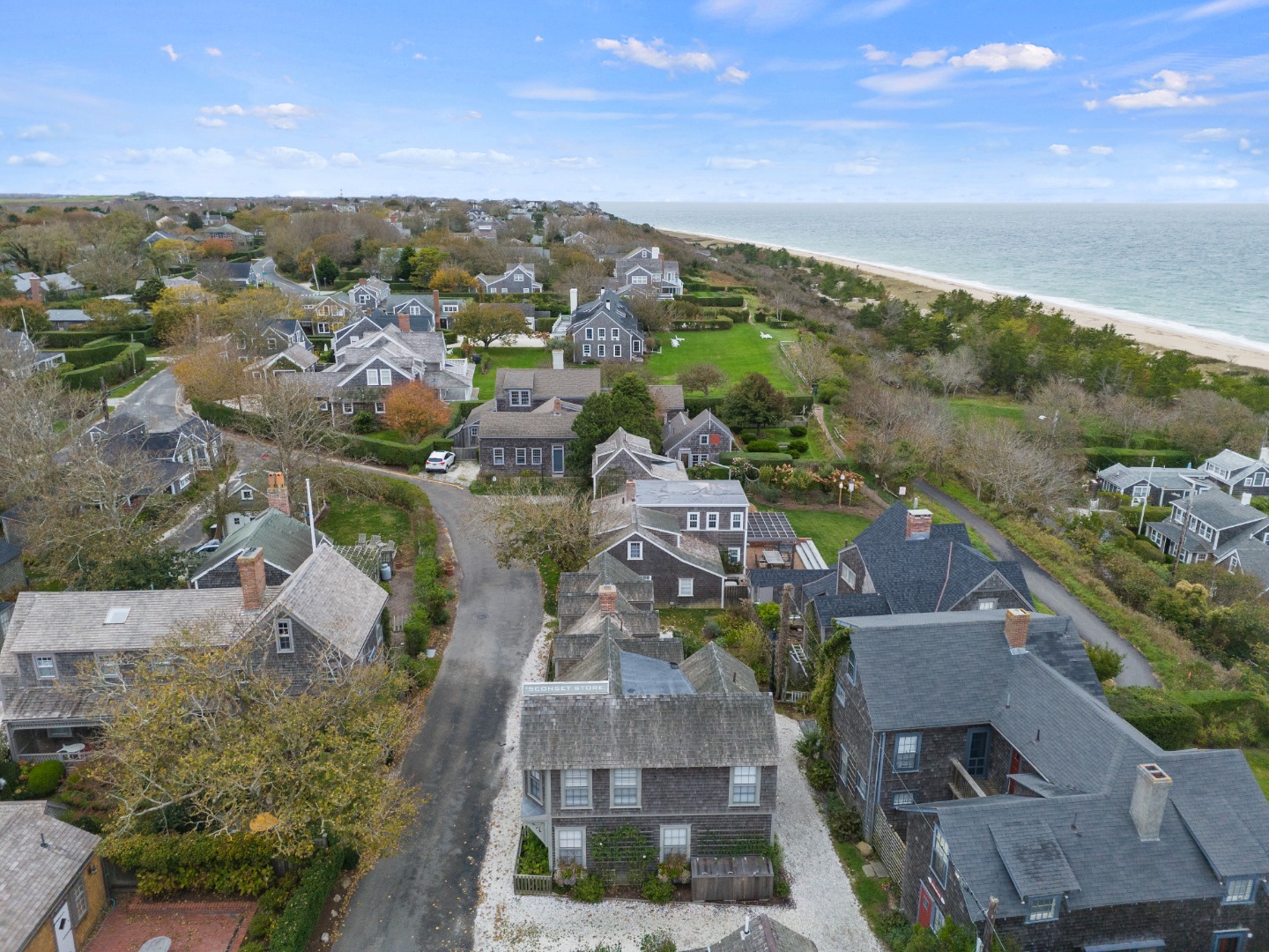 25 Broadway Nantucket, MA 02554 - Photo 52 of 60