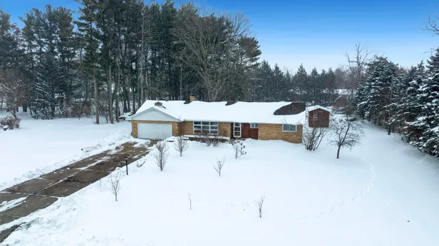 $169,900 | 1849 Weller Drive, Mount Morris, IL 61054