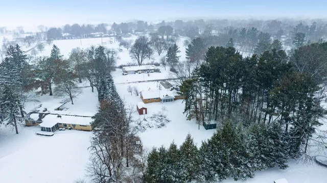 $169,900 | 1849 Weller Drive, Mount Morris, IL 61054