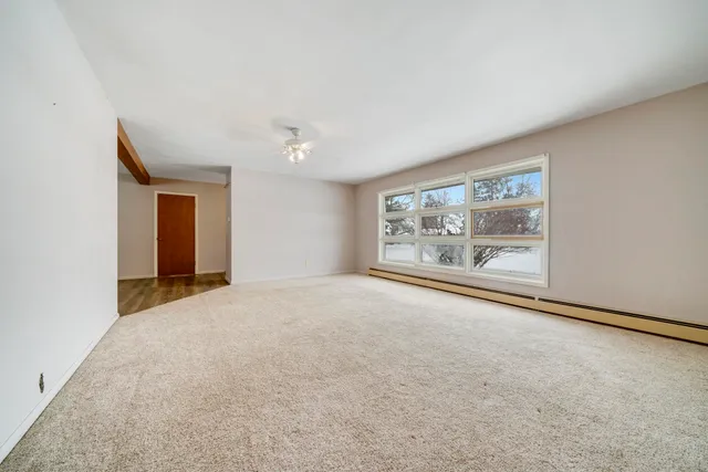 $169,900 | 1849 Weller Drive, Mount Morris, IL 61054