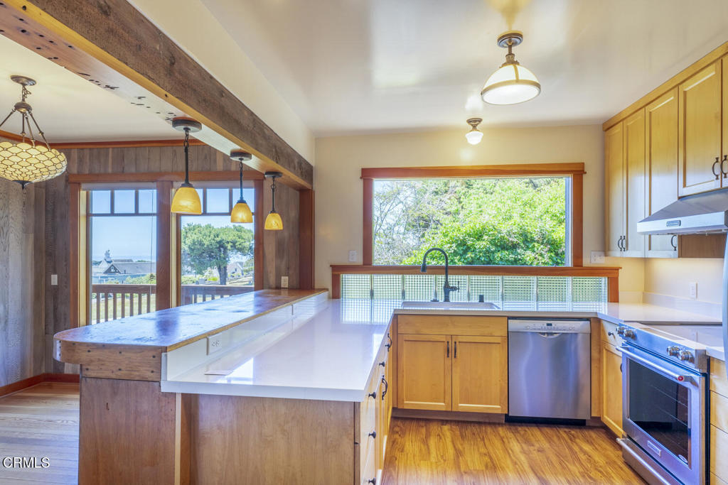 44920 Little Lake Road Mendocino, CA 95460 - Photo 81 of 81 Kitchen West