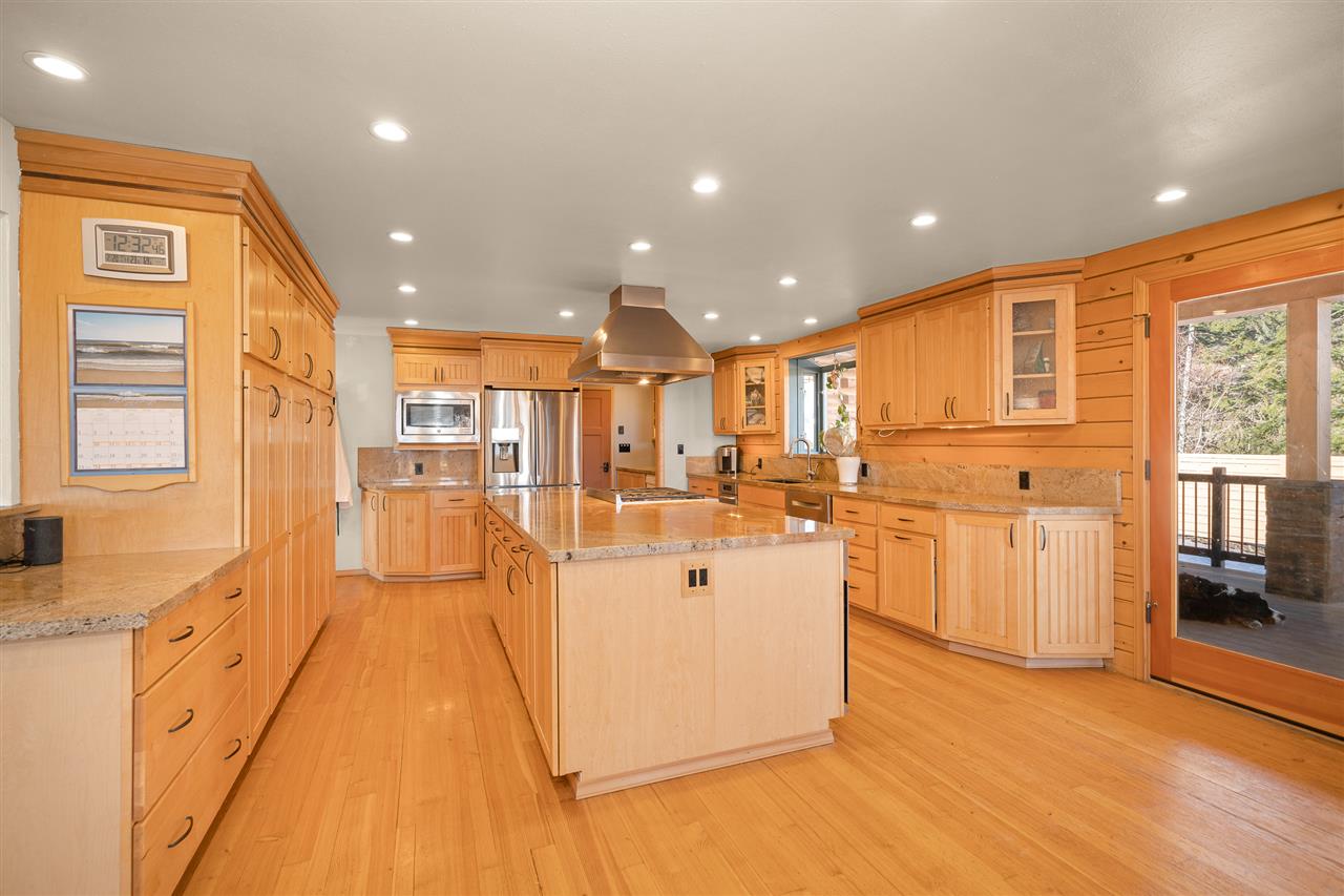 14012 North Norman Road Spokane, WA 99217 - Photo 8 of 17