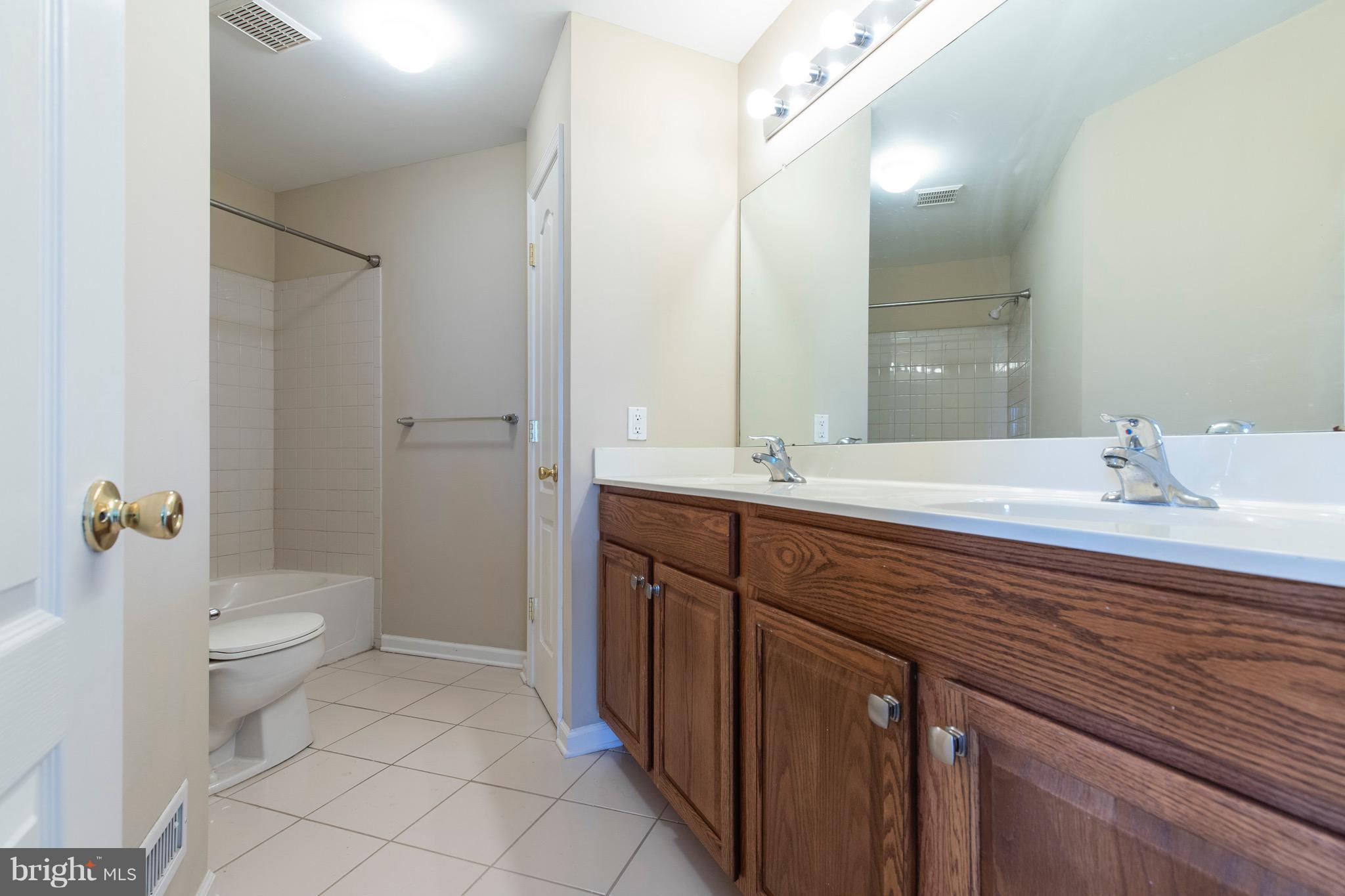 702 Farmhouse Road Mickleton, NJ 08056 - Photo 16 of 23 Gallery Image 16