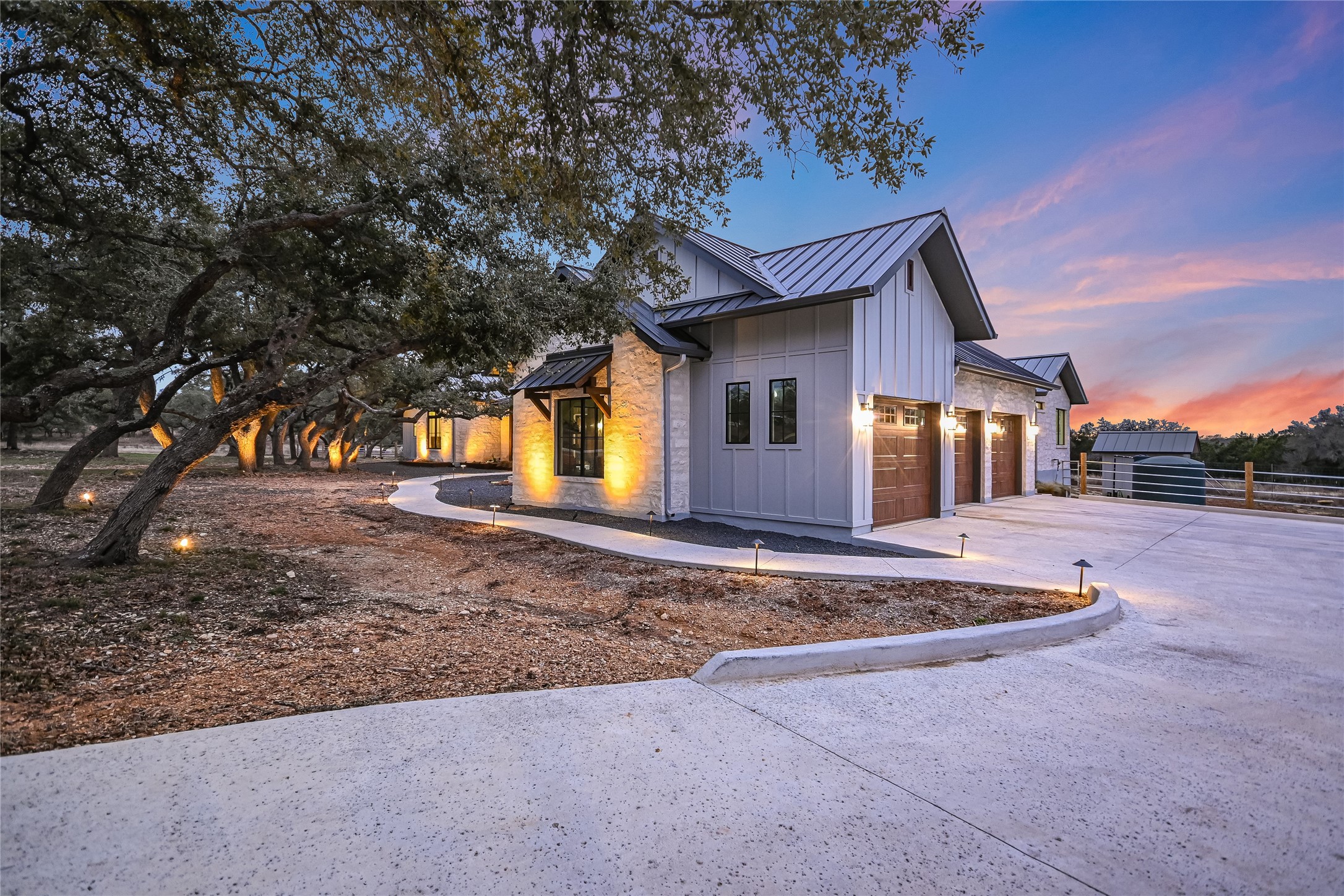 207 Gwendolyns Trail Wimberley, TX 78676 - Photo 40 of 40 a view of a house with entertaining space