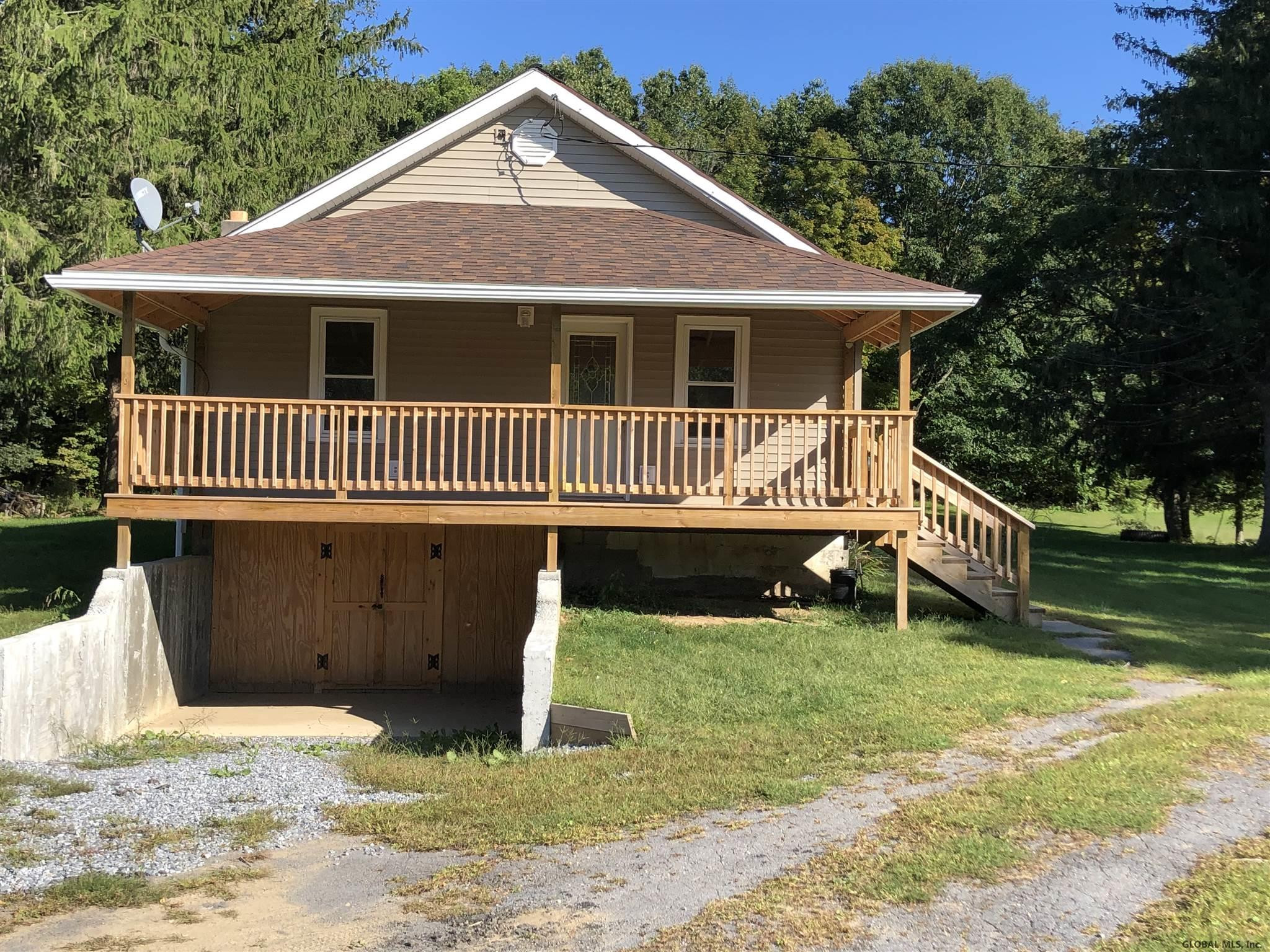 17 Homestead Road Northumberland, NY 12866 - Photo 3 of 18 Photo 3