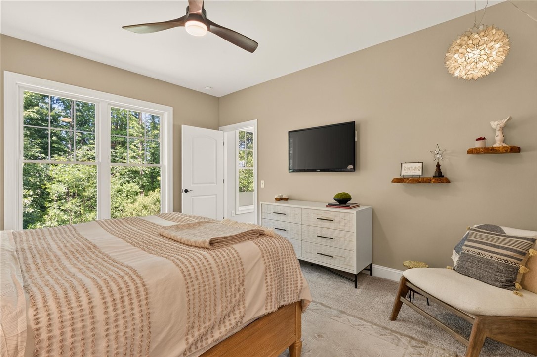 933 Pathway Lane Webster, NY 14580 - Photo 30 of 50 Primary Suite