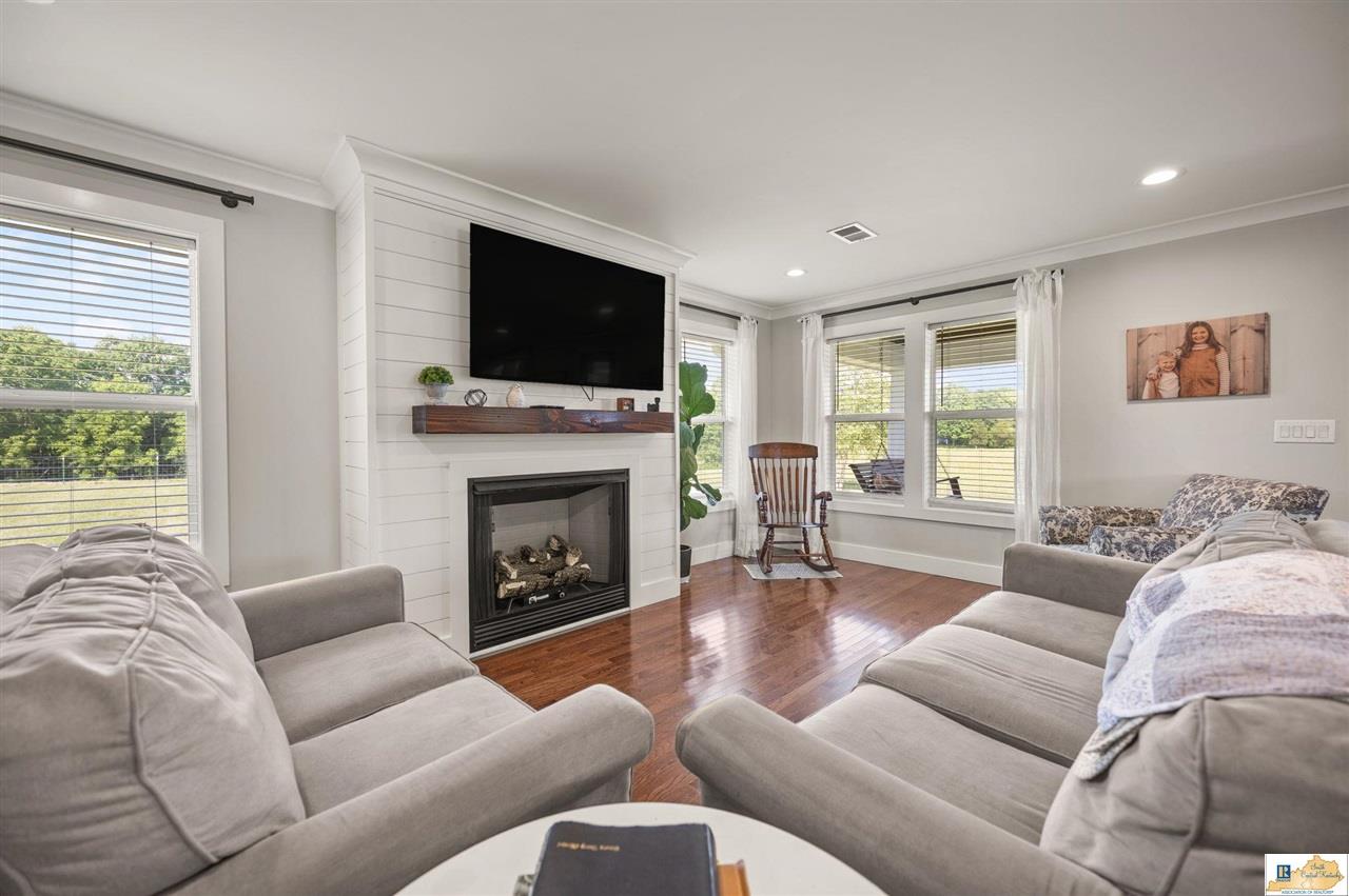 652 A A Jones Road Russell Springs, KY 42642 - Photo 8 of 73 Gallery Image 8