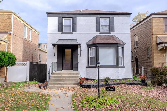 $305,000 | 9237 South Justine Street, Chicago, IL 60620