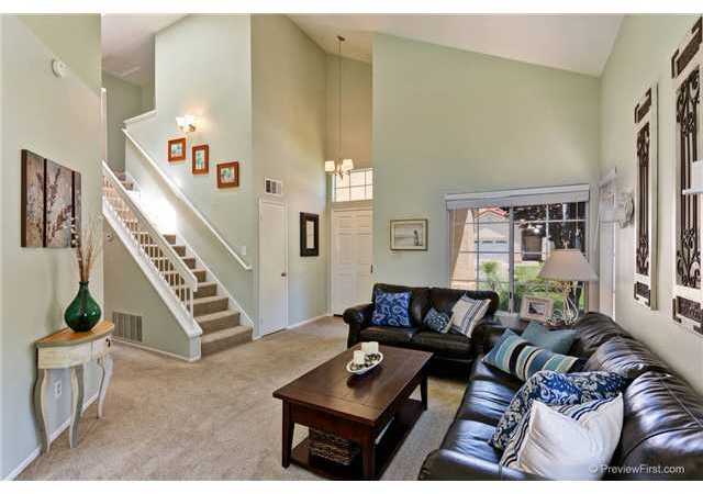 1702 Crystal Ridge Way Vista, CA 92081 - Photo 3 of 22