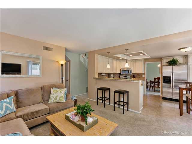 1702 Crystal Ridge Way Vista, CA 92081 - Photo 5 of 22