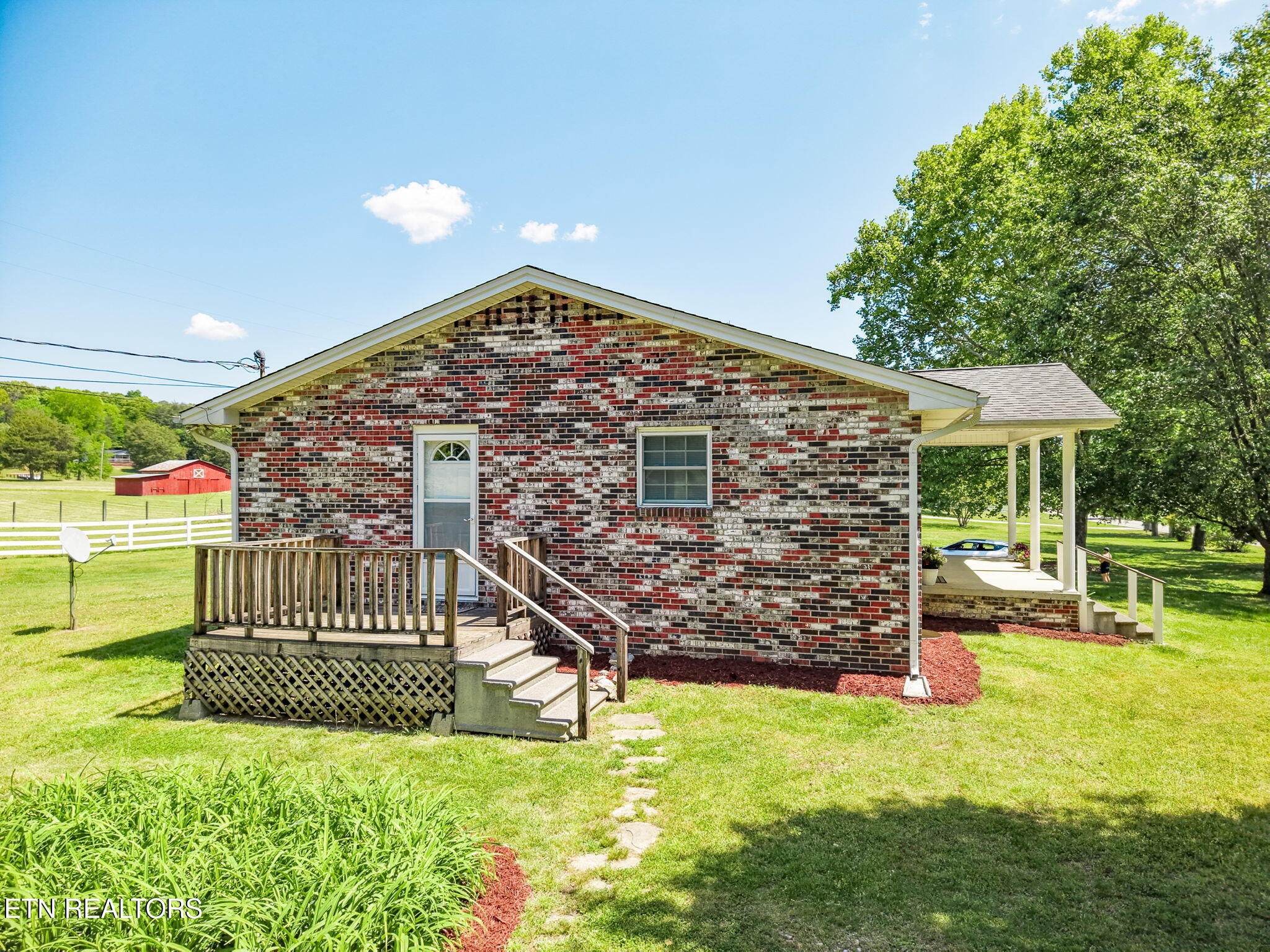 409 Lawnville Road Kingston, TN 37763 - Photo 27 of 29 5-web-or-mls-005--FULL