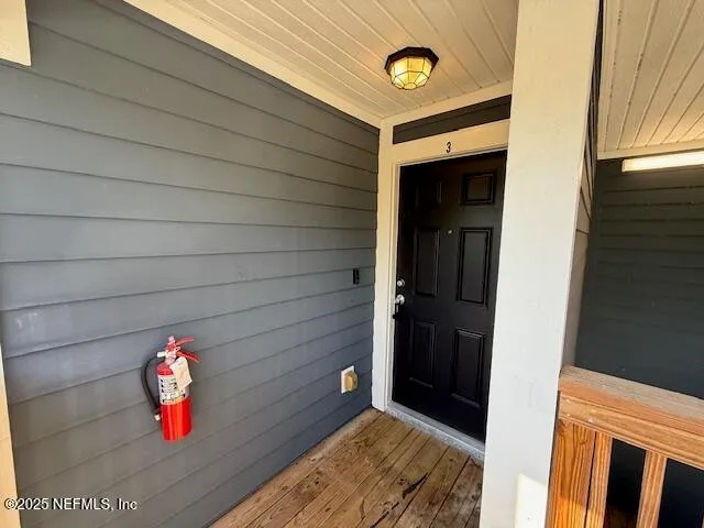 $1,350 | 9121 Western Way, Unit 3, Jacksonville, FL 32256