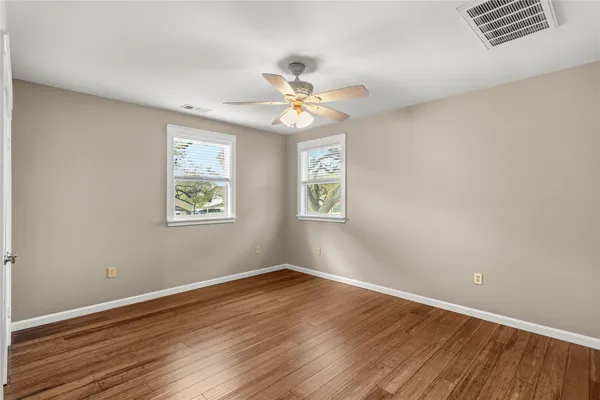 $2,000 | 18000 Lafayette Park Drive, Jonestown, TX 78645