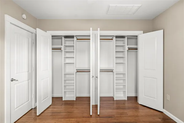 $2,000 | 18000 Lafayette Park Drive, Jonestown, TX 78645