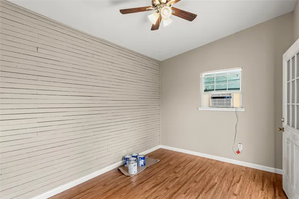 $2,000 | 18000 Lafayette Park Drive, Jonestown, TX 78645