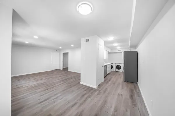 $1,750 | 353 North Post Oak Lane, Unit 729, Houston, TX 77024