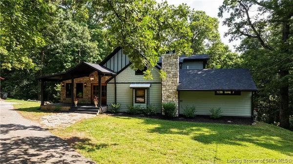 $950,000 | 1323 Knob Avenue, New Albany, IN 47150