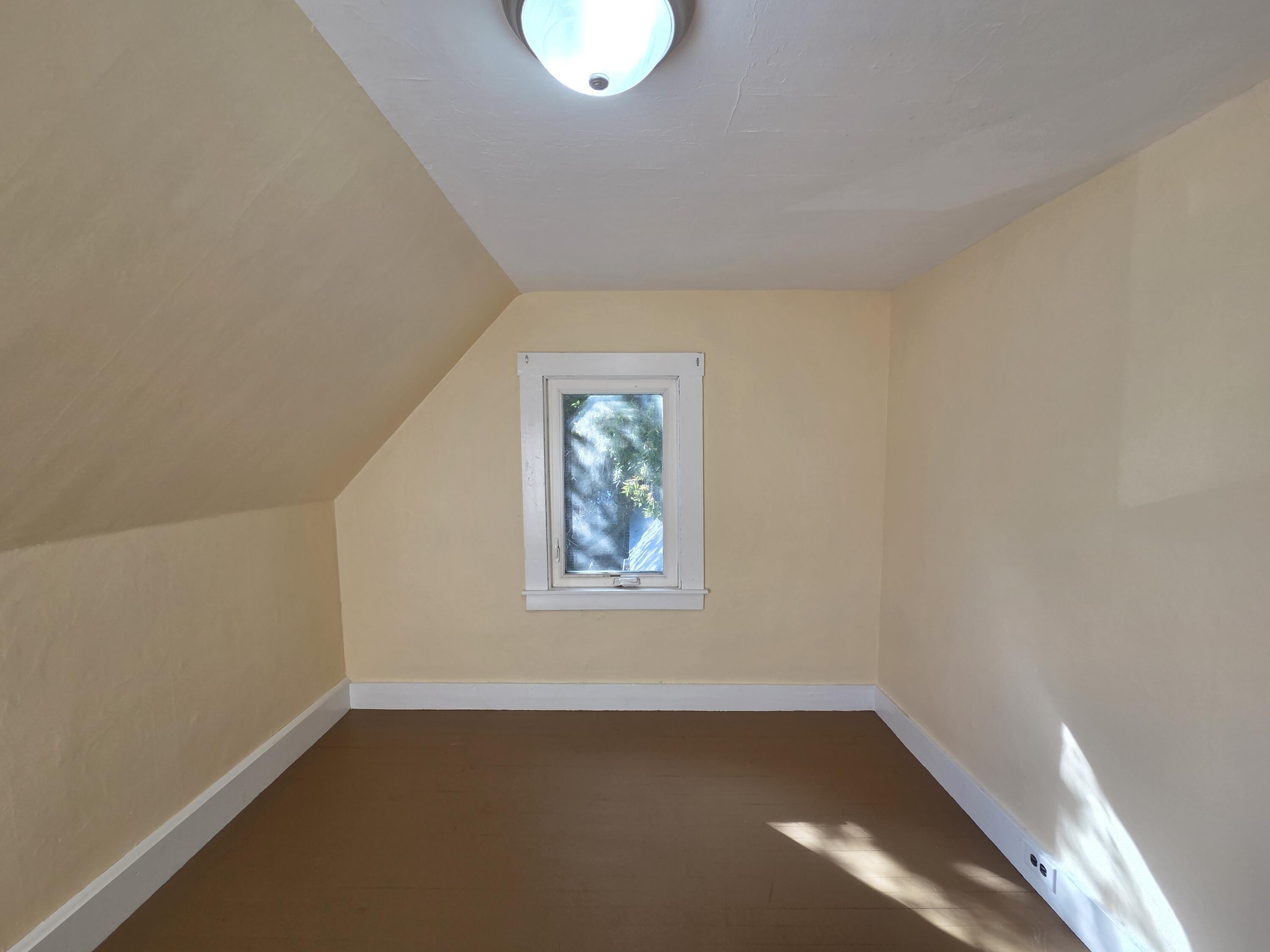 16 Kendall Street Augusta, ME 04330 - Photo 15 of 19 Bedroom