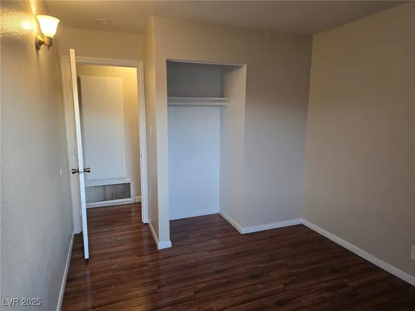 $995 | 1724 Breckenwood Court, Unit 2, Las Vegas, NV 89115