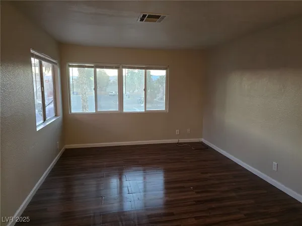 $995 | 1724 Breckenwood Court, Unit 2, Las Vegas, NV 89115