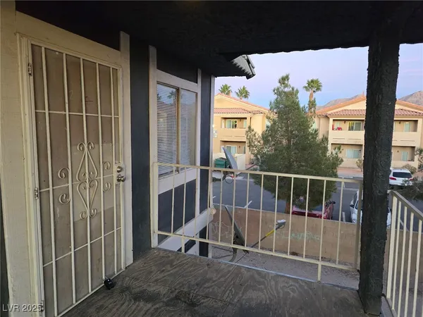 $995 | 1724 Breckenwood Court, Unit 2, Las Vegas, NV 89115