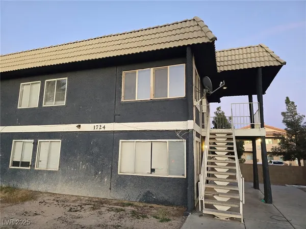 $995 | 1724 Breckenwood Court, Unit 2, Las Vegas, NV 89115