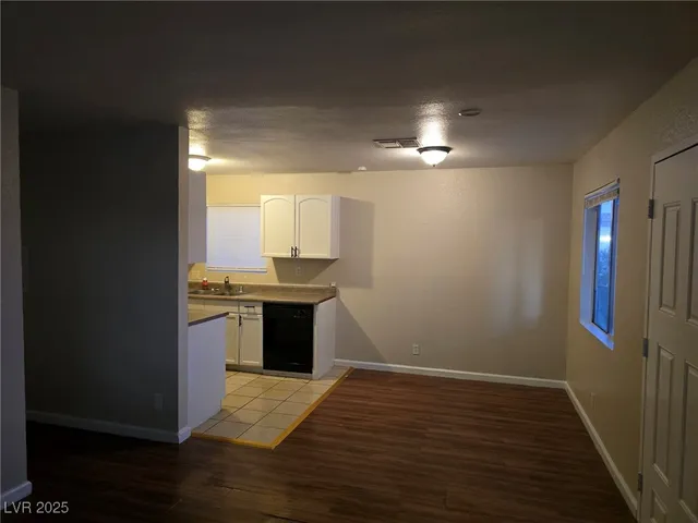 $995 | 1724 Breckenwood Court, Unit 2, Las Vegas, NV 89115