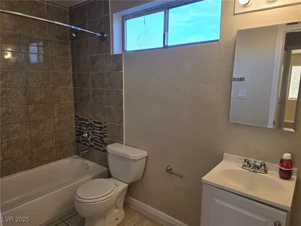 $995 | 1724 Breckenwood Court, Unit 2, Las Vegas, NV 89115