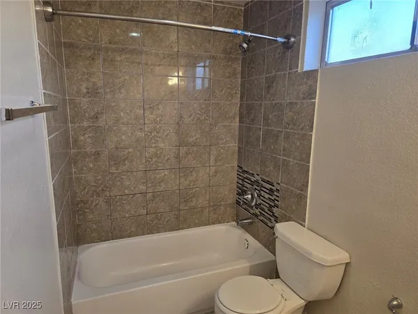 $995 | 1724 Breckenwood Court, Unit 2, Las Vegas, NV 89115